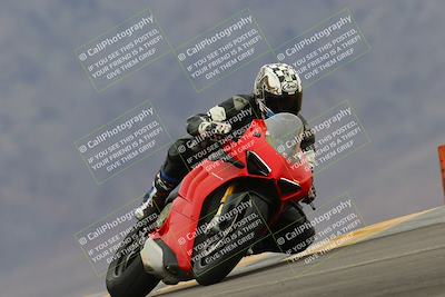 media/Jan-15-2023-SoCal Trackdays (Sun) [[c1237a034a]]/Turn 9 (2pm)/